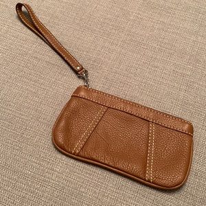 Leather Brown Wristlet In Excellent Condition